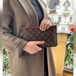 Louis Vuitton Neverfull MM Pouch Monogram Cerise Wristlet